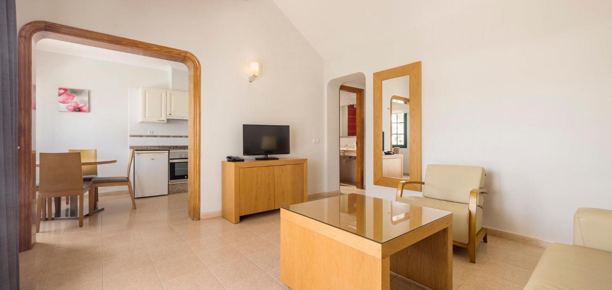 Aparthotel Ilunion Costa Sal Lanzarote Puerto del Carmen  Pokoj fotografie