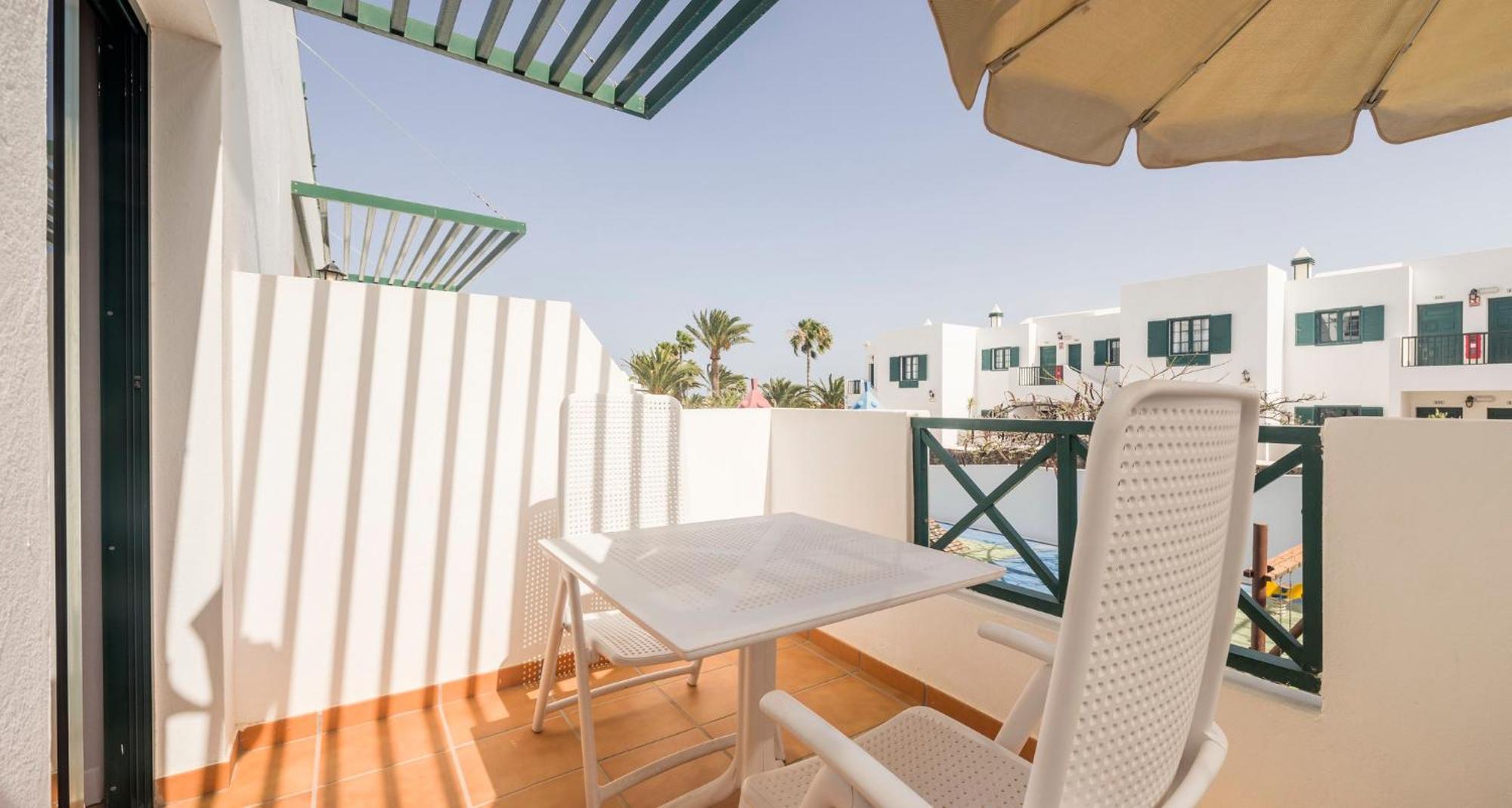 Aparthotel Ilunion Costa Sal Lanzarote Puerto del Carmen  Pokoj fotografie
