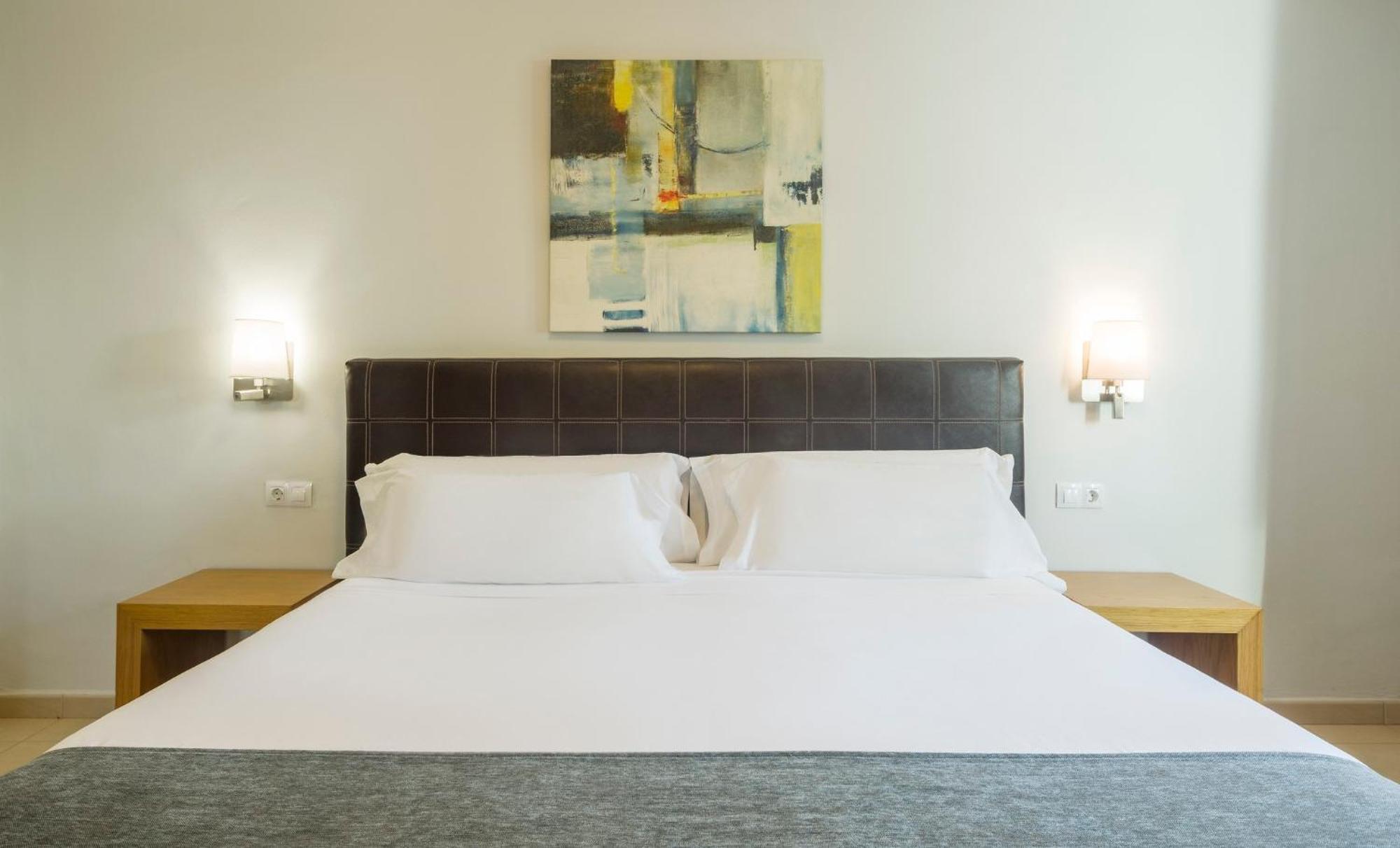 Aparthotel Ilunion Costa Sal Lanzarote Puerto del Carmen  Pokoj fotografie